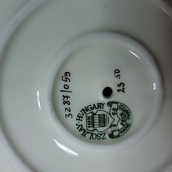 Vintage Hand Painted Zsolnay Hungary  Blue Yellow and Golden Flowers - Picture 6 of 6